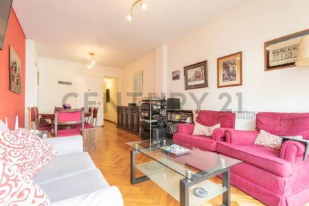 Larrea 863, Barrio Norte, Capital Federal 00001, Argentina