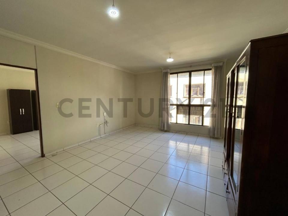 AV DOMINGO PAZ ENTRE SUCRE Y DANIEL CAMPOS N 236 , Zona Centro, Tarija 00001, بوليفيا