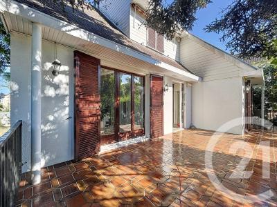 Deuil La Barre, イル＝ド＝フランス 95170, アキタン