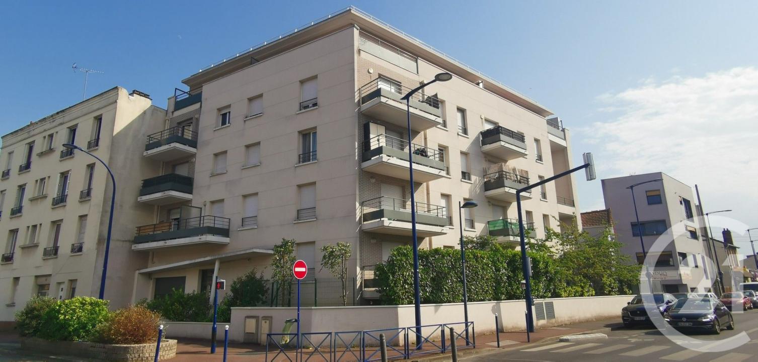 Drancy, Île-de-France 93700, France