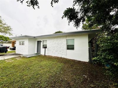 1025 NW 8th St, Hallandale Beach, Florida 33009, USA