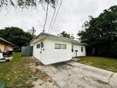 1025 NW 8th St, Hallandale Beach, Florida 33009, USA