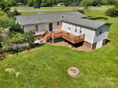 329 W Red Cross Road, Oakboro, NC 28129, USA