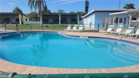 735 S Lakeview Road 6, Lake Placid, フロリダ 33852, アメリカ合衆国