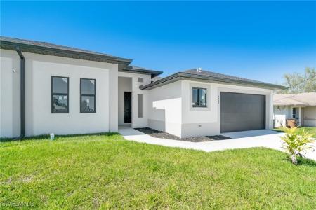 4725/4727 27th Street SW, Lehigh Acres, Florida 33973, Amerika Birleşik Devletleri