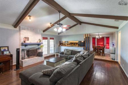 4516 MISTY VALLEY STREET WEST, Wichita Falls, تكساس 76310, الولايات المتحدة
