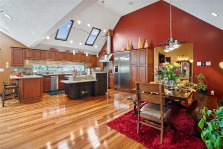 1328 NW 120th Street, Clive, Iowa 50325, États-Unis