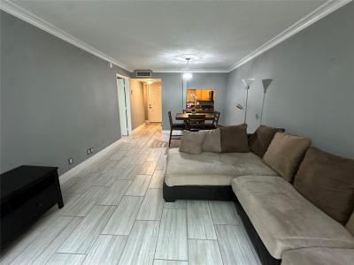 9430 Live Oak Place 207, Davie, Florida 33324