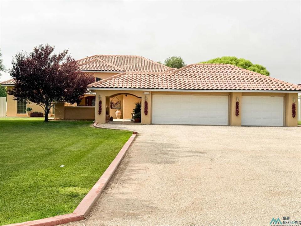1405 Tumbleweed Road, Artesia, New Mexico 88210