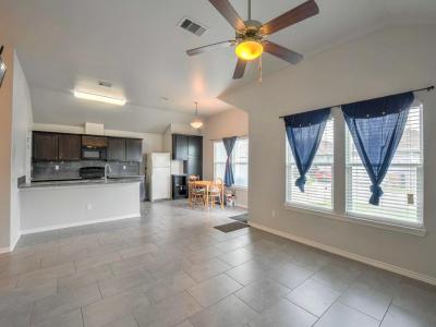 3635 W L Breeding, Corpus Christi, 德克薩斯州 78414, 美國