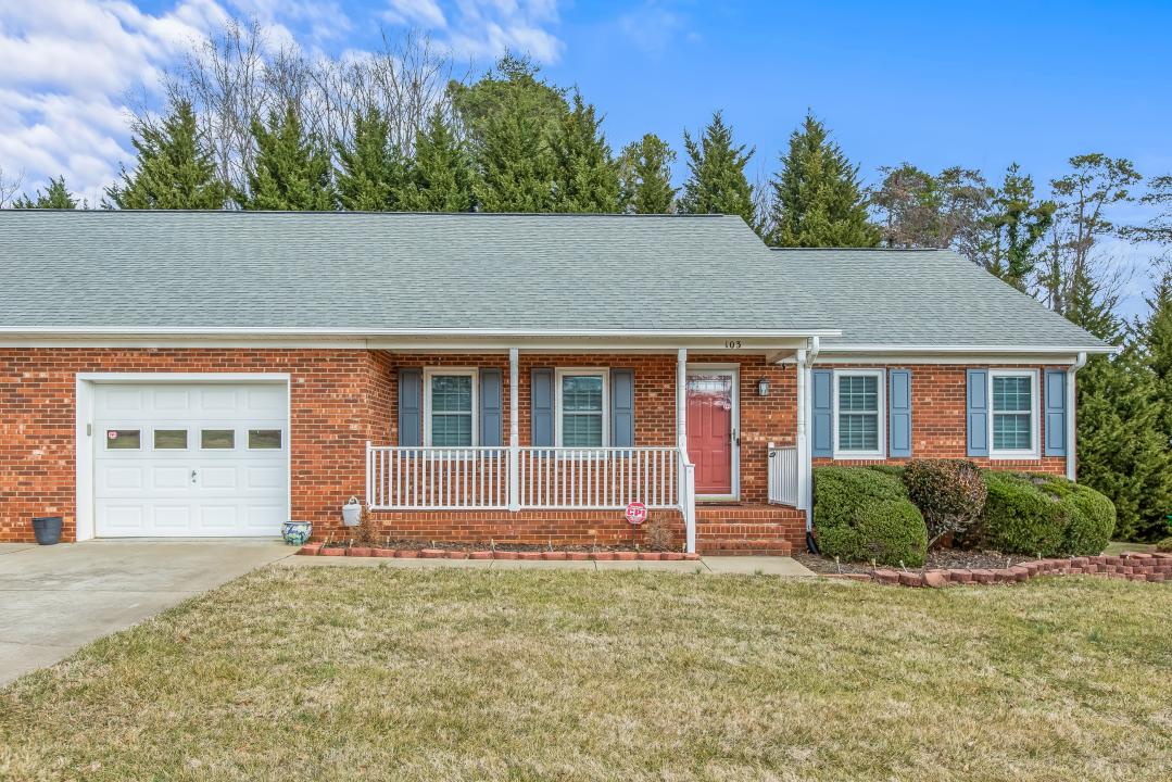 103 Forrest Glenn Court, King, North Carolina 27021