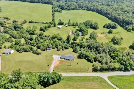 4852 Chestnut Fork Road, Bedford, Virginia 24523