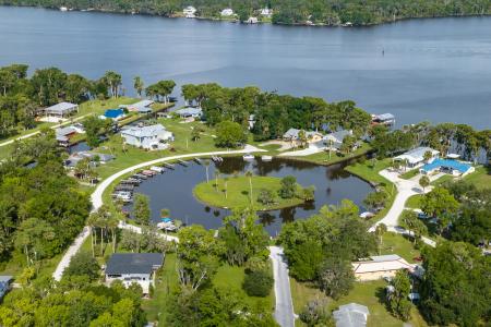 110 Shaffer Ave, Crescent City, Florida 32112, USA