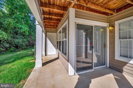 14188 Cuddy Loop , #102, Woodbridge, Virginia 22193, Amerika Birleşik Devletleri