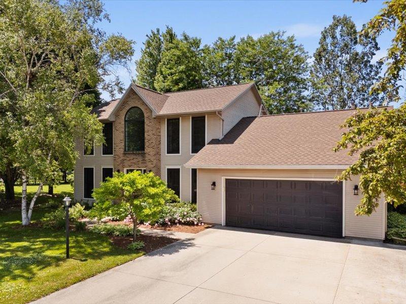 3912 Pineview Court, Sheboygan, Wisconsin 53083, Amerika Birleşik Devletleri
