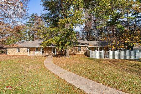 307 Sundown Trail, Henderson, Texas 75654