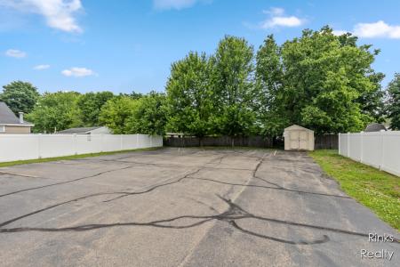 327 W Apple Street, Hastings, Michigan 49058, Estados Unidos