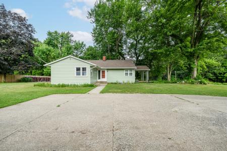 1738 W Marquette Woods Road, Stevensville, Michigan 49127, États-Unis