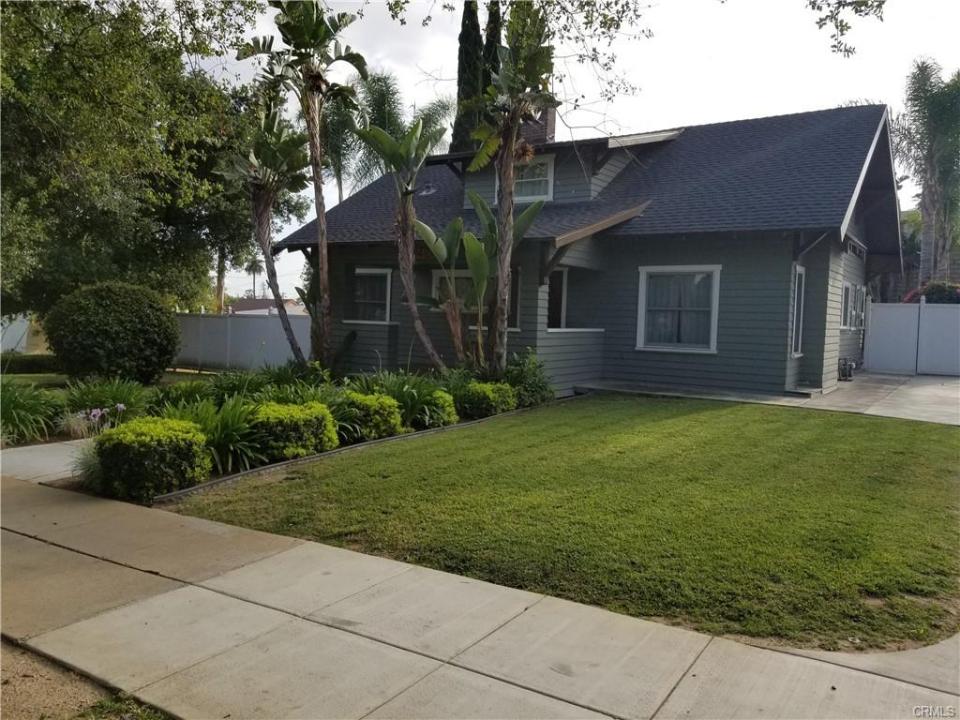 421 San Dimas Ave., San Dimas, 加州 91773, 美國