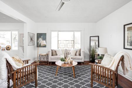 32 S Indiana Street, Bargersville, إنديانا 46106, الولايات المتحدة