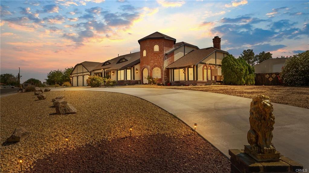 13889 Olathe Rd., Apple Valley, Kalifornien 92307, USA