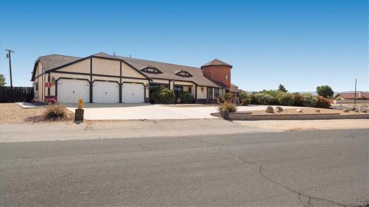 13889 Olathe Rd., Apple Valley, Kalifornien 92307, USA