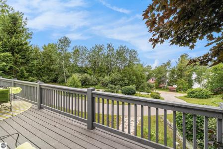 5505 Indian Trail, Frankfort, Michigan 49635-9606, USA