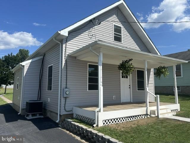 83 Jackson Street, Paw Paw, Virgínia Ocidental 25434, Estados Unidos