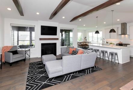 9138 Moonseed Court, West Des Moines, Iowa 50266, USA