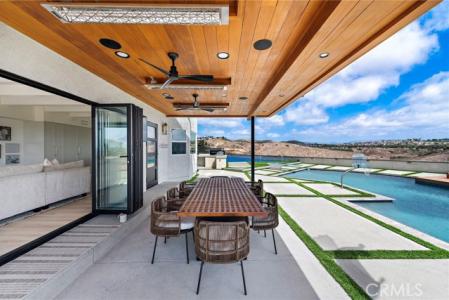 317 Calle Corral, San Clemente, קליפורניה 92673, ארצות הברית של אמריקה