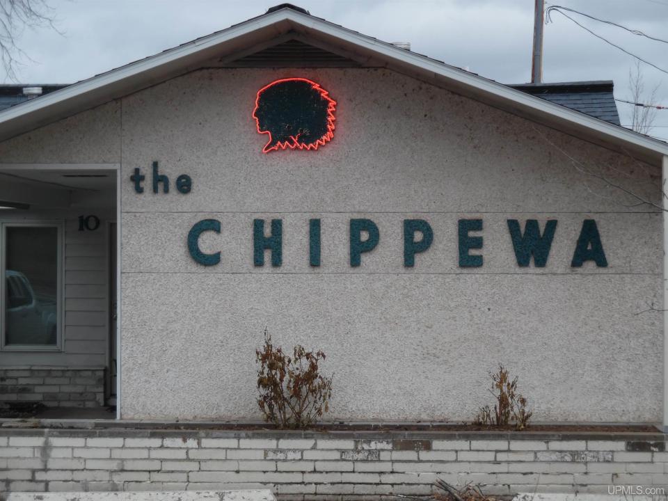42280 Willson Memorial, Chassell, Michigan 49916