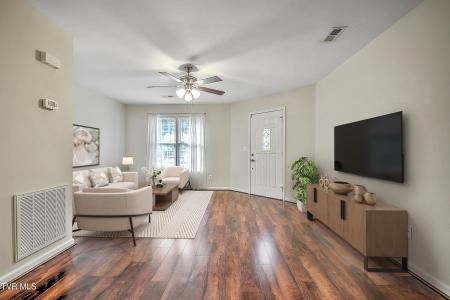 2425 East Lakeview Drive, Johnson City, 테네시 37601, 미국