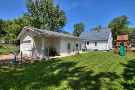 407 Dwight Street, Chippewa Falls, Wisconsin 54729, HOA KỲ