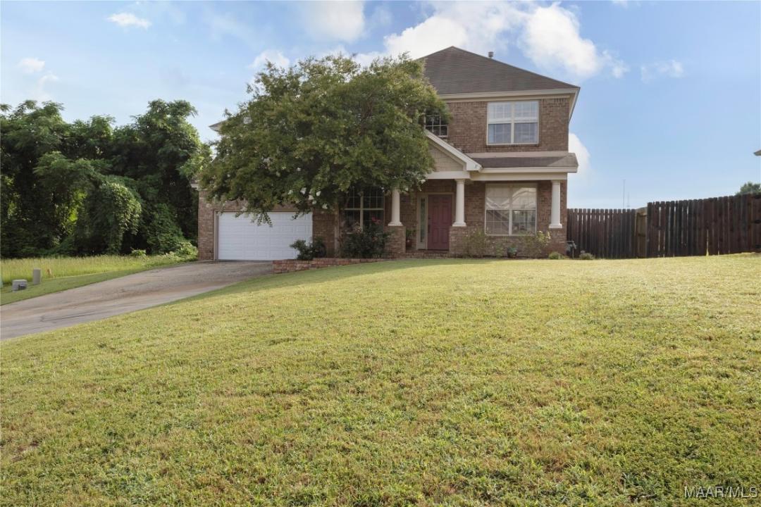 110 Old Prestwick Court, Prattville, Alabama 36066