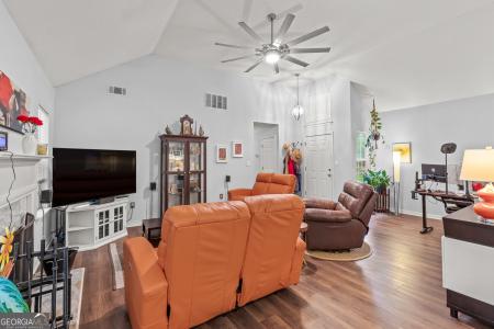 10 Cherub Lane, Sharpsburg, 乔治亚州 30277, 美国