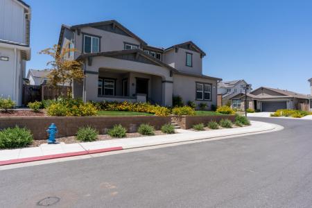 253 Peters Lane S, Madera, Kalifornia 93636, USA