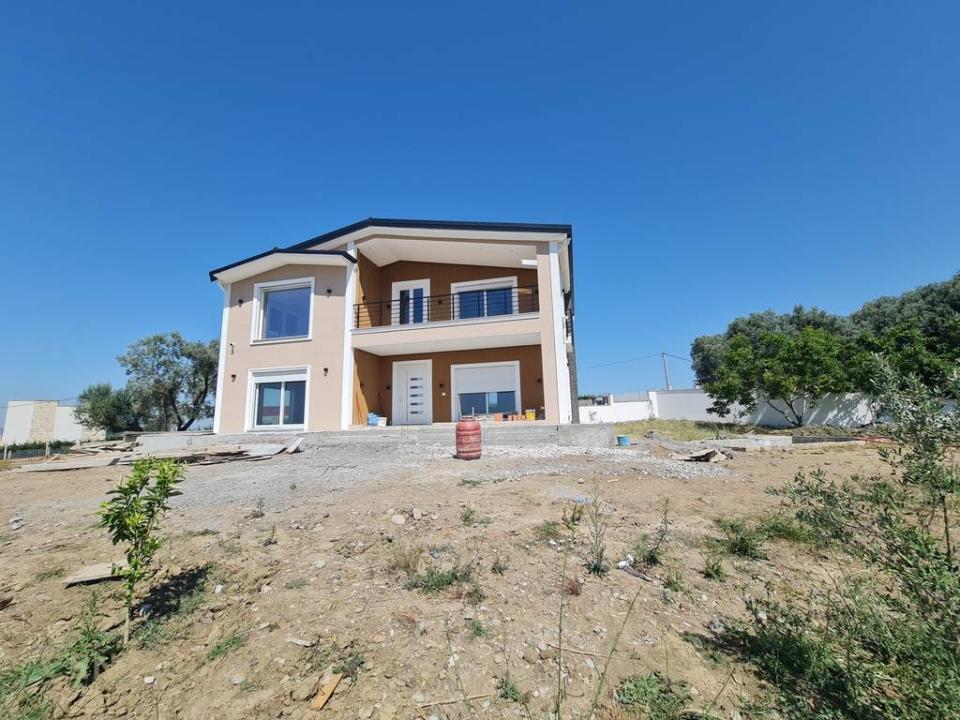 Babrru, Tirana, Albania