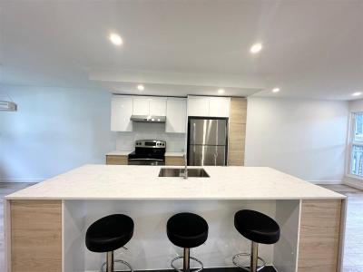 382 Rue Andras, Dollard-Des Ormeaux, Quebec H9B 1R8, Canada