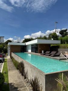 Condominio Caia , Bello Horizonte Escazú, San José 10203, Costa Rica