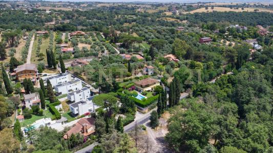 Strada Provinciale 10a, Sacrofano, Lazio 00060, イタリア