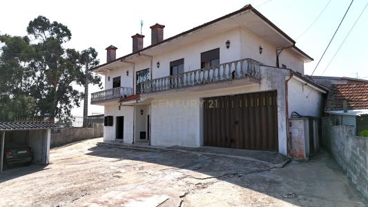 Paredes, Porto 4580, Portugal
