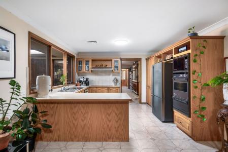 12 Batman Crescent, Springwood, NSW 2777, Australia