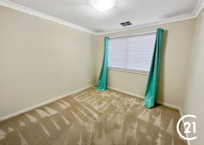 7 Rosewood Avenue, Parkes, NSW 2870, Australia