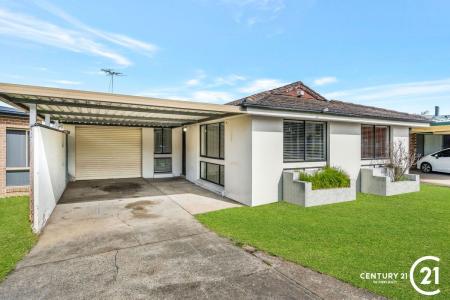 5 Eagle Place, St Johns Park, NSW 2176, Australia
