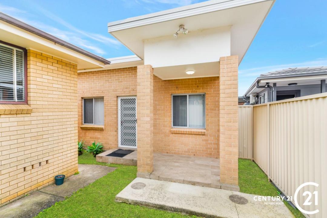 5a Dryden Place, Wetherill Park, NSW 2164, Australia