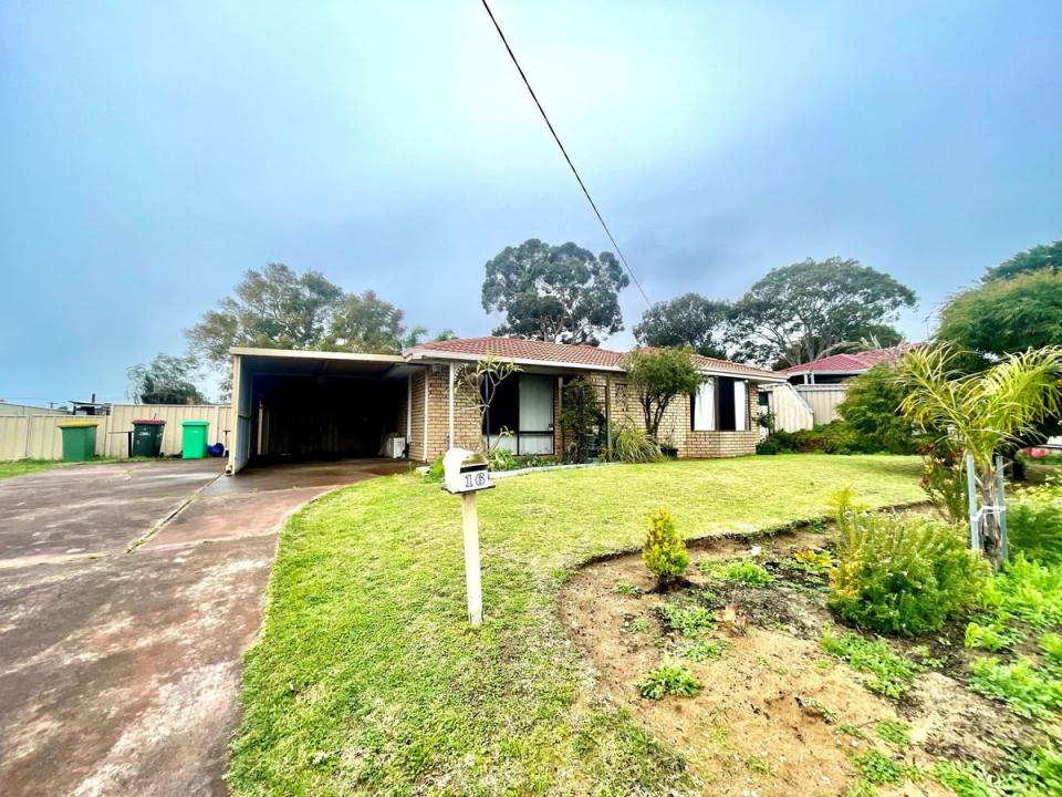 16 Littlefair Drive, Withers, WA 6230, Australia