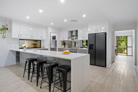 447 Oakey Flat Road, Morayfield, QLD 4506, Australia
