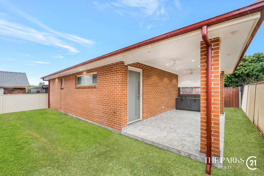 80a Roland Street, Bossley Park, NSW 2176, 澳洲