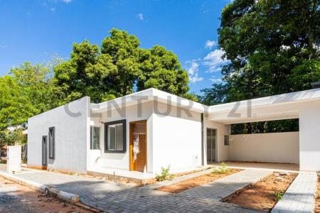 PHJ7+84J, Luque 110910 , Luque, Central 1500, Paraguay