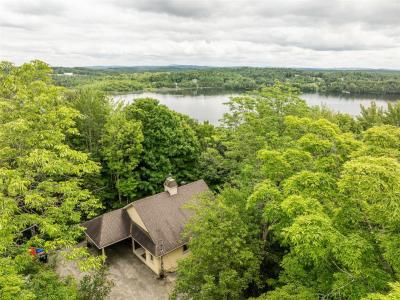 92 Ch. des Bosquets-Fleuris, Stanstead - Canton, Quebec J1X 3W4, Canadá